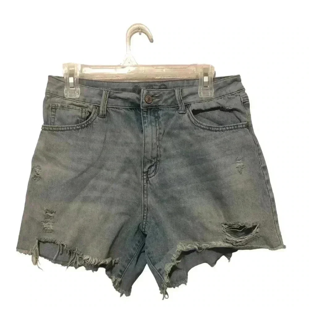 Rewash Light Wash Distressed Denim Shorts Size 11/30